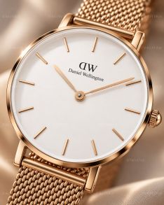 Rosagyldent Daniel Wellington dameur med hvid urskive og meshlænke i 28mm