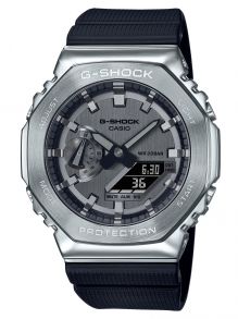 Casio G-Shock X Star Wars The Mandalorian & Grogu GM-2100-1AER-MAN