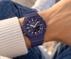 Lilla Casio G-Shock Mini ur i kompakt design på 40mm