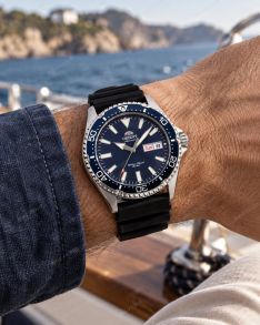 Orient herreur automatisk dykkerur 200m i stål med blå urskive og sort rem 42mm