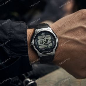 Multi-Band Wave Ceptor digitalur med verdens tidszoner 43mm