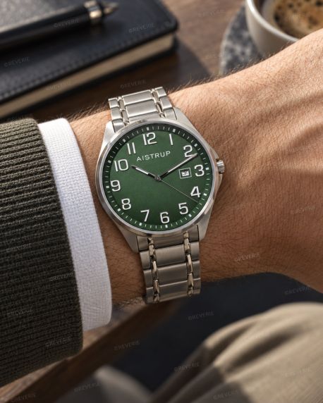 Aistrup grønt titaniumur med safirglas og EZ-Read 41mm