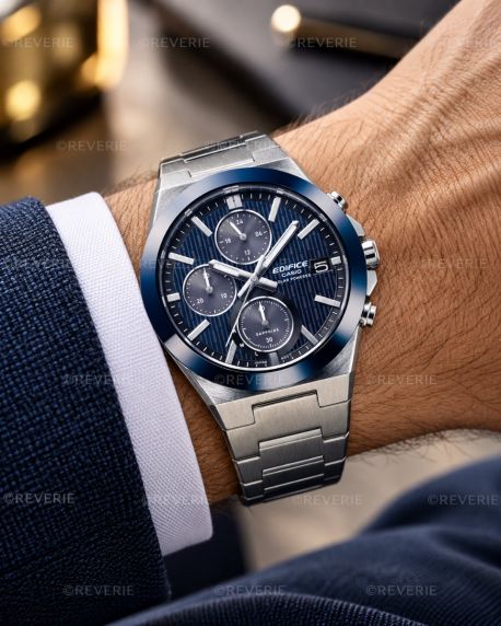 Casio herreur i stål med blå urskive, solenergi og keramisk lynette i 41mm