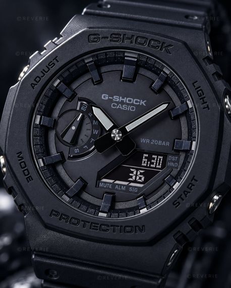 Sort Casio G-Shock herreur med ottekantet design og analog-digital visning i 45mm