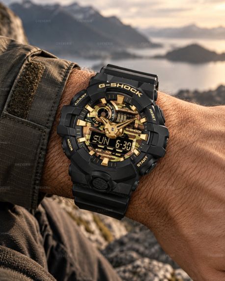 Sort Casio G-Shock herreur med gyldent camouflagemønster i 53mm