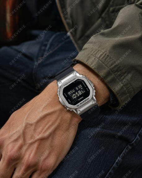 Casio G-Steel herreur med digitalt negativt display 43mm