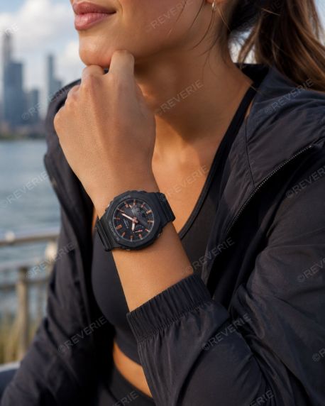 Sort Casio G-Shock med slankt og minimalistisk design 42mm