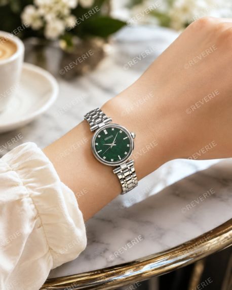 Seiko dameur med 8 diamanter, safirglas og grøn perlemorsurskive 29mm