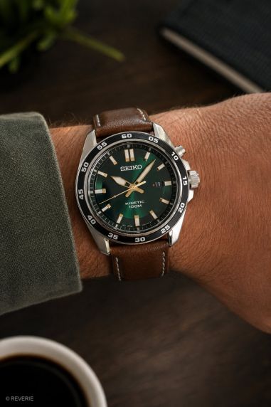 Seiko Mens Kinetic Green Dial 43mm