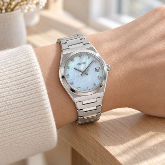 Seiko dameur med 11 diamanter, blå perlemorsurskive og safirglas 34mm